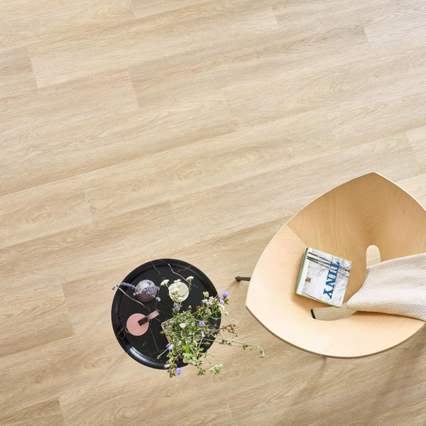 Woodric – Rockford Oak i rom
