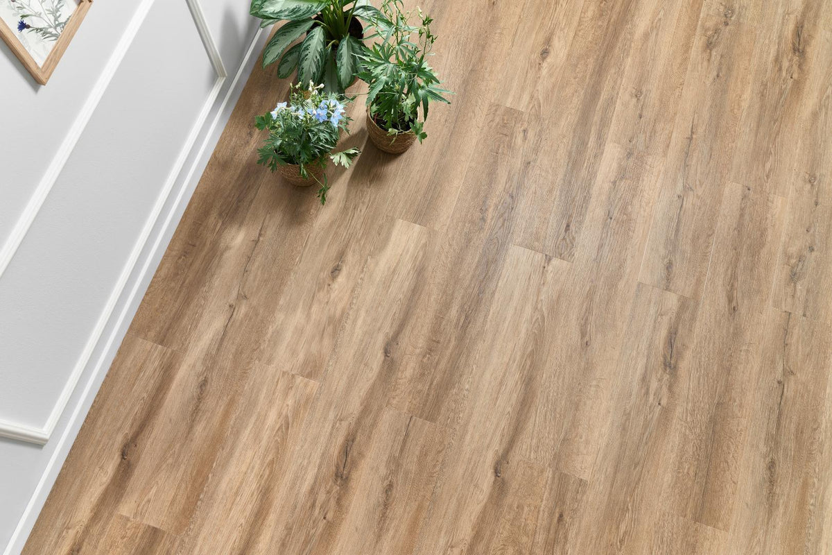 Woodric – Lakewood Oak i rom