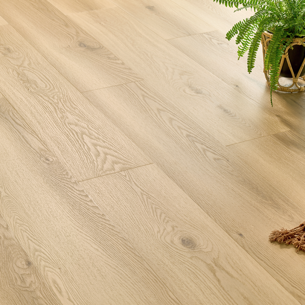 Woodric EIR – Nordland Oak i rom